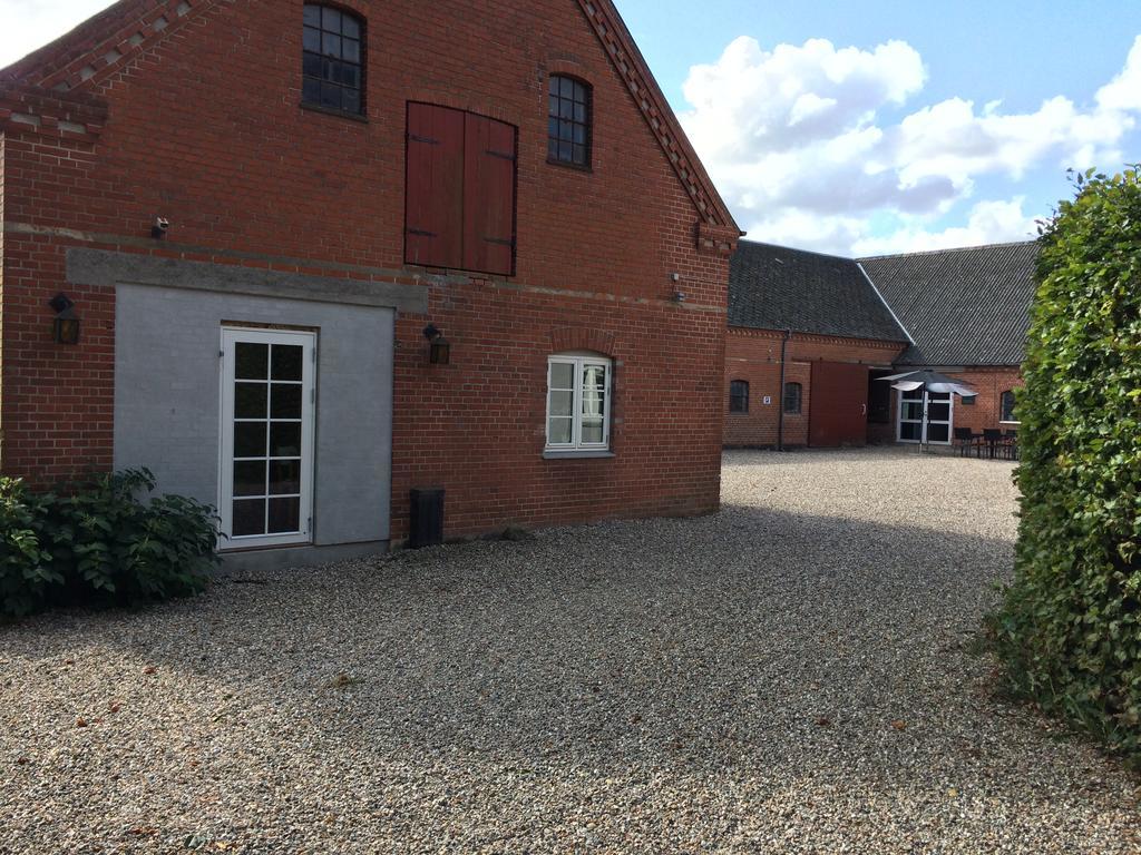 Kildegaarden Bed & Breakfast Frorup Exterior photo